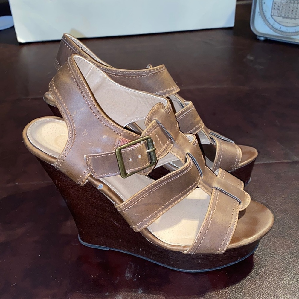 Candies wedges